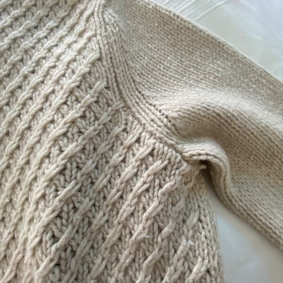 Sweater - Picture 3 of 4